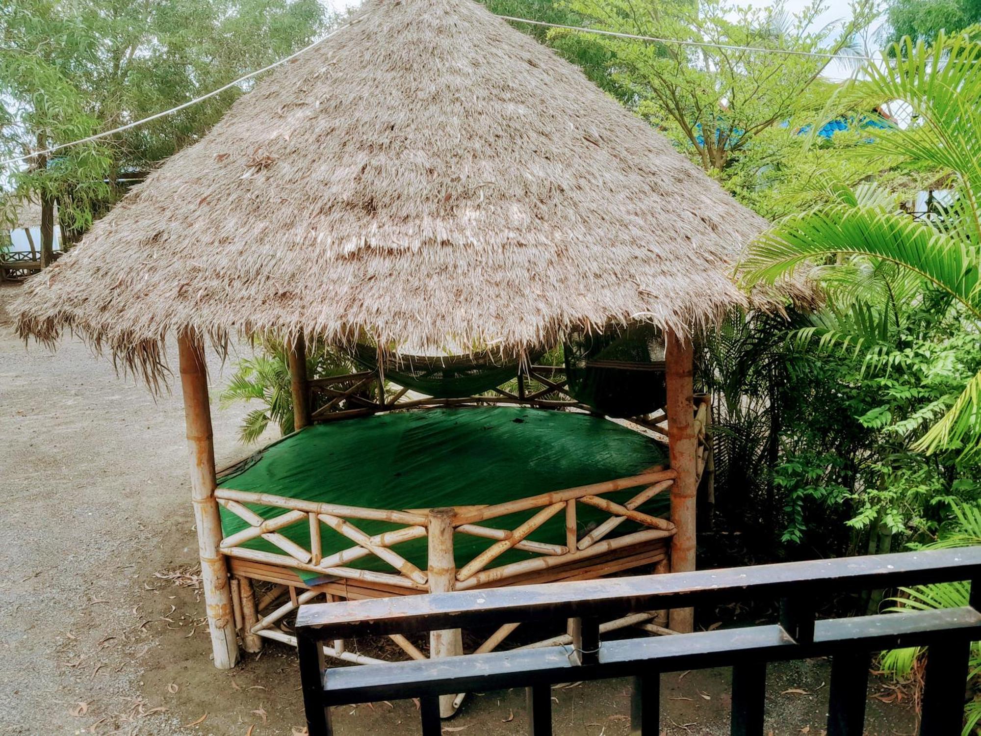 La Plage De Kampot By Lee & Hap Guest House Exterior foto